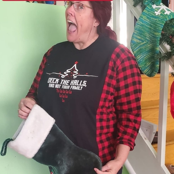 Hallmark movie cozy! Upcycled flannel/tee combo - Picture 4 of 8